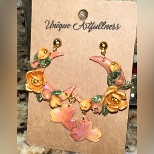 Fall inspired moon 🌙 earrings